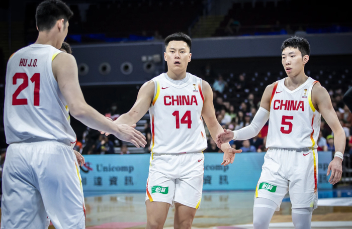 江南体育平台-给机会就敢打！砍9分11板+在场狂赢21分，你成功保住了国家队位置|李弘权|中国男篮|郭士强|世预赛|赵继伟_新浪体育_新浪新闻